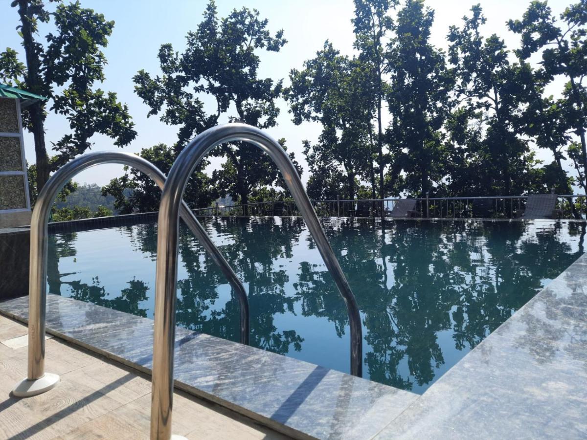 Blue Pine Orchards - Villas Lansdowne Εξωτερικό φωτογραφία