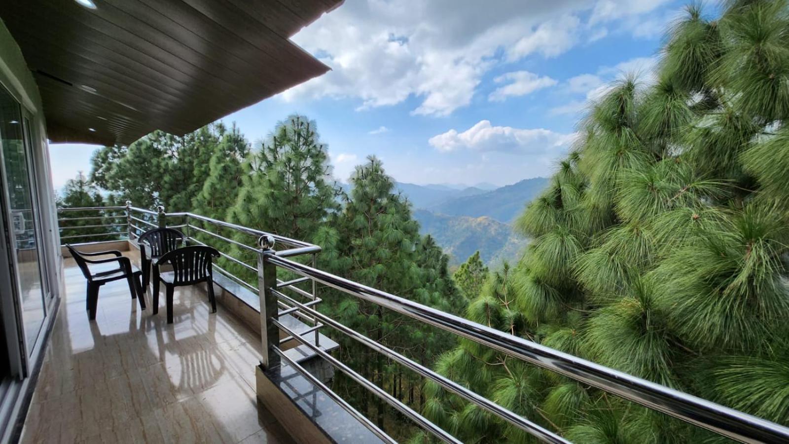 Blue Pine Orchards - Villas Lansdowne Εξωτερικό φωτογραφία