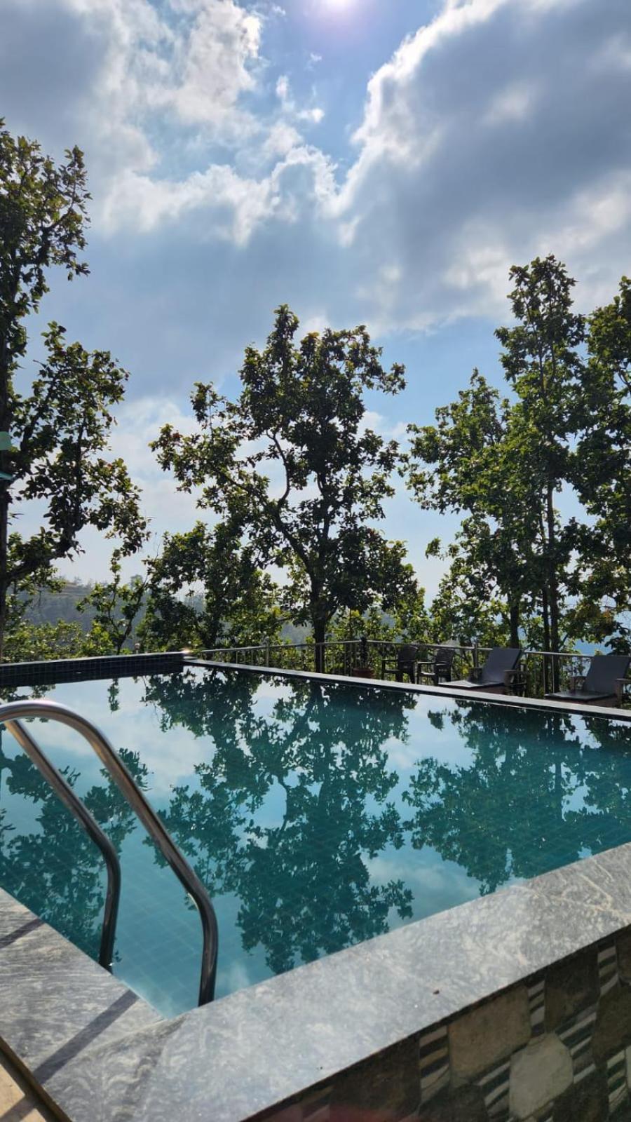 Blue Pine Orchards - Villas Lansdowne Εξωτερικό φωτογραφία